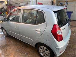 هيونداي i10